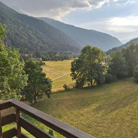 Grande Casa Di Famiglia Apartment Temu Luaran gambar