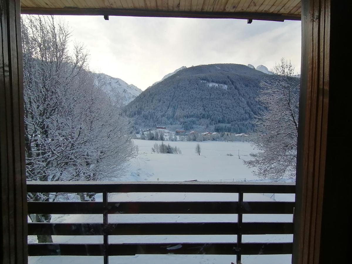 Grande Casa Di Famiglia Apartment Temu Luaran gambar