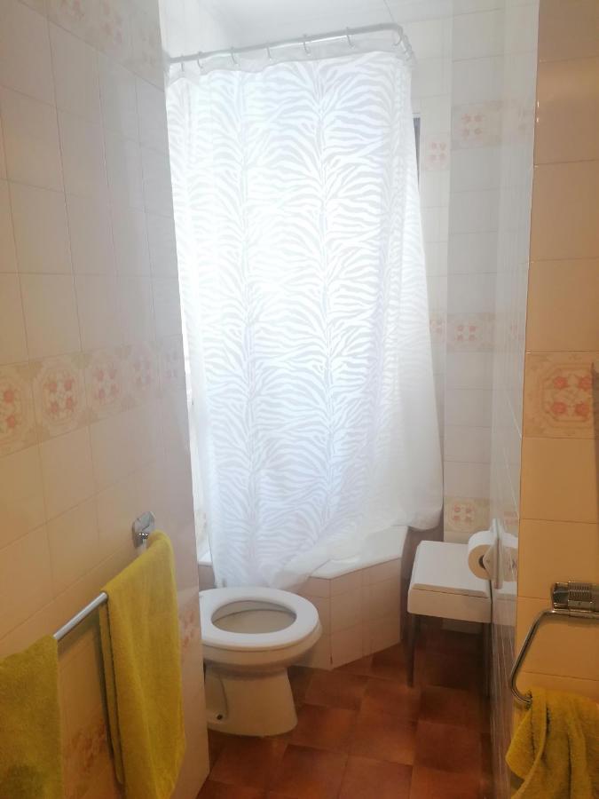 Grande Casa Di Famiglia Apartment Temu Luaran gambar