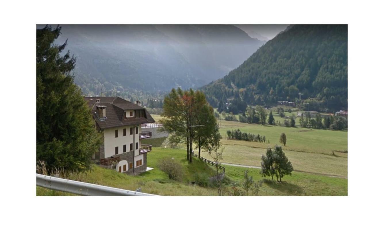 Grande Casa Di Famiglia Apartment Temu Luaran gambar
